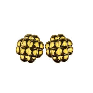 Gold Tone Womens Clip-On Floral Earrings Embossed Round Retro Design